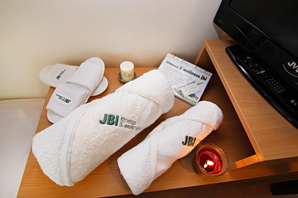 Hotel Jbi Wellness à Kolín Chambre photo