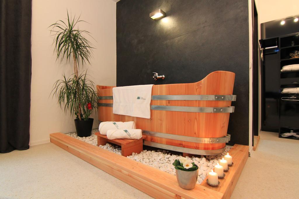 Hotel Jbi Wellness à Kolín Chambre photo